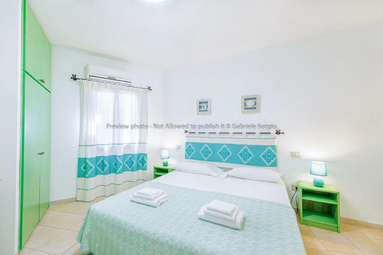 Sardinia Blu Residence Golfo Aranci 2*,