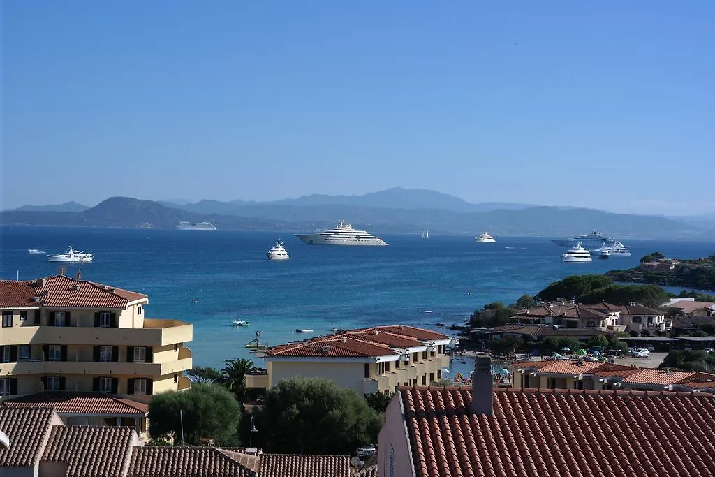 Sardinia Blu Residence Golfo Aranci 2*,